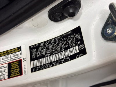 2016 Toyota Avalon Limited w/ PWR MOONROOF