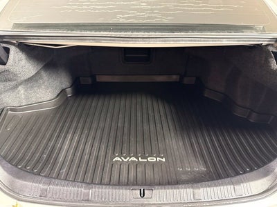2016 Toyota Avalon Limited w/ PWR MOONROOF