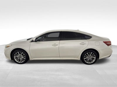 2016 Toyota Avalon Limited w/ PWR MOONROOF