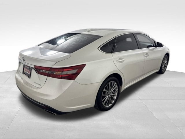 2016 Toyota Avalon Limited w/ PWR MOONROOF