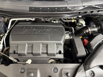 2016 Honda Odyssey Touring w/ REAR ENTERTAINMENT