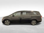 2016 Honda Odyssey Touring w/ REAR ENTERTAINMENT