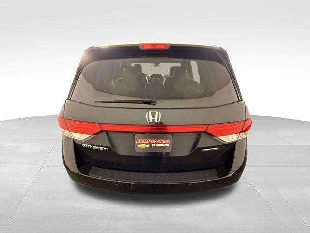 2016 Honda Odyssey Touring w/ REAR ENTERTAINMENT