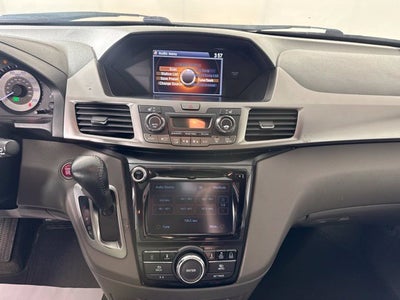 2016 Honda Odyssey Touring w/ HEATED SEATS