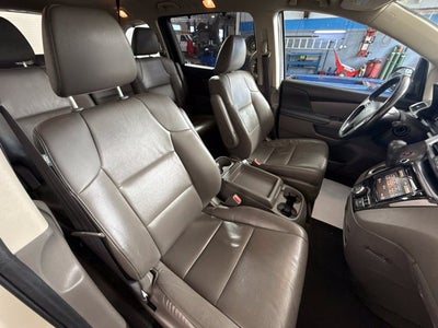 2016 Honda Odyssey Touring w/ HEATED SEATS