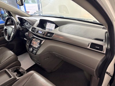 2016 Honda Odyssey Touring w/ HEATED SEATS