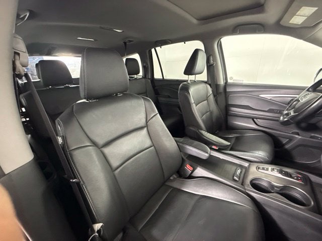 2021 Honda Pilot Special Edition w/ AMBIENT LIGHTING
