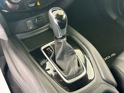 2017 Nissan Rogue SL AWD w/ 360 CAMERAS