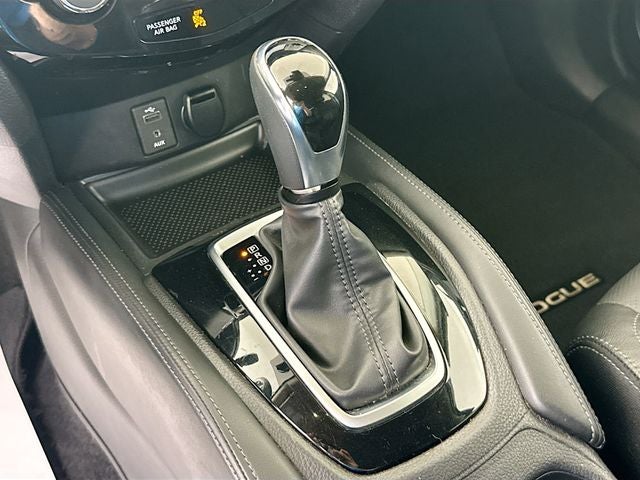 2017 Nissan Rogue SL AWD w/ 360 CAMERAS