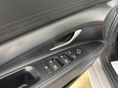 2021 Hyundai Elantra SEL w/ APPLE CARPLAY
