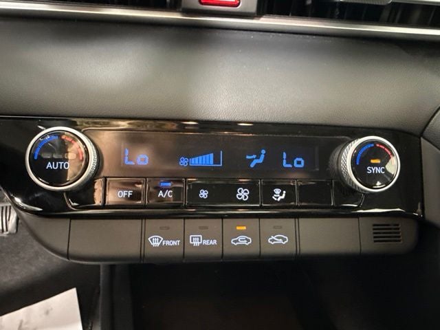 2021 Hyundai Elantra SEL w/ APPLE CARPLAY