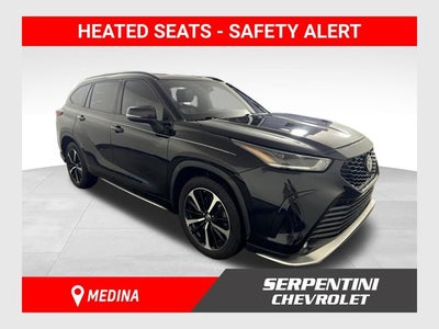 2021 Toyota Highlander XSE AWD w/ SAFETY ALERT PKG