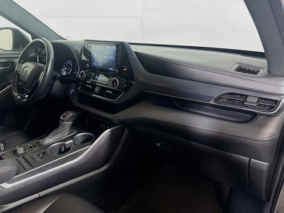 2021 Toyota Highlander XSE AWD w/ SAFETY ALERT PKG