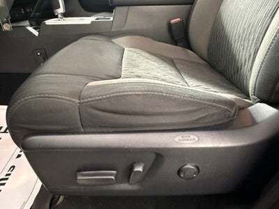 2017 Toyota Tundra SR5 w/ XM RADIO