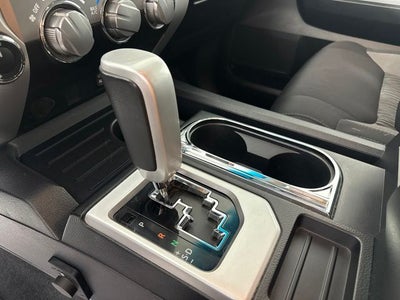 2017 Toyota Tundra SR5 w/ XM RADIO