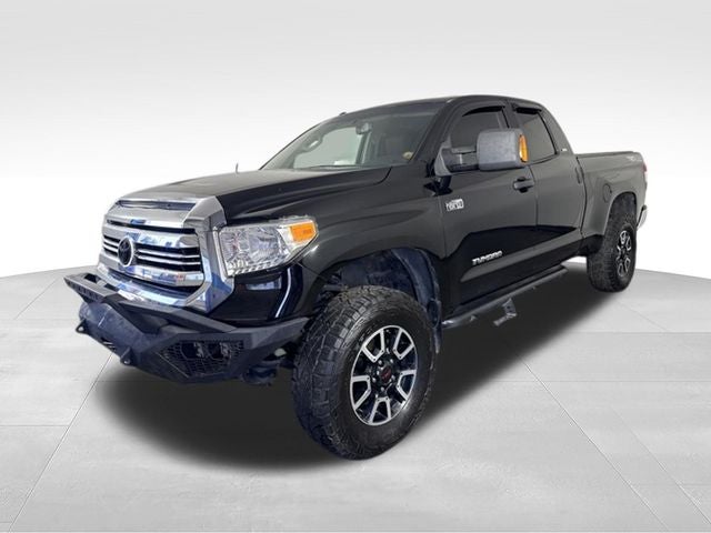 2017 Toyota Tundra SR5 w/ XM RADIO