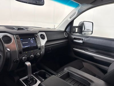 2017 Toyota Tundra SR5 w/ XM RADIO