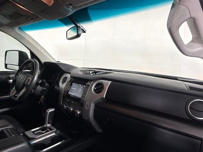 2017 Toyota Tundra SR5 w/ XM RADIO