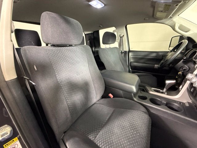 2012 Toyota Tundra Grade w/ TOW PACKAGE