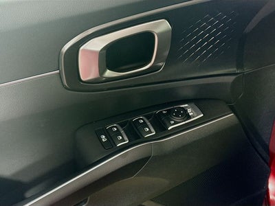 2024 Kia Sorento S AWD w/ HEATED SEATS