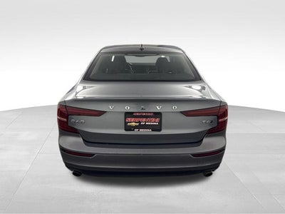 2019 Volvo S60 T6 Momentum w/ PANO MOONROOF