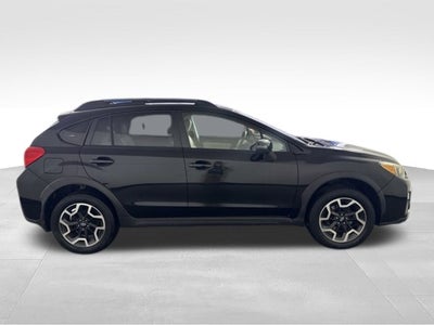 2017 Subaru Crosstrek 2.0i Limited w/ MOONROOF