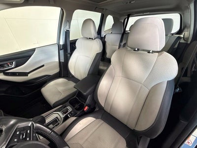 2019 Subaru Forester Premium w/ PANO ROOF