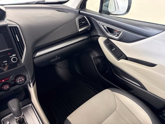 2019 Subaru Forester Premium w/ PANO ROOF