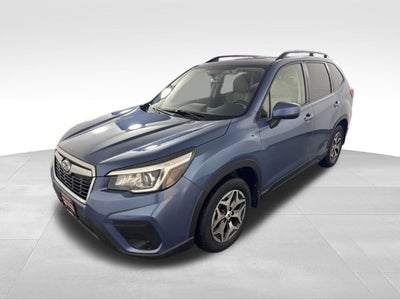 2019 Subaru Forester Premium w/ PANO ROOF