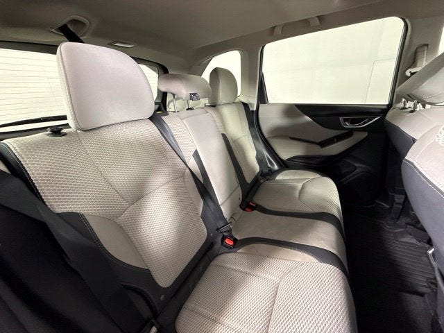 2019 Subaru Forester Premium w/ PANO ROOF