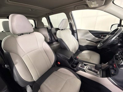 2019 Subaru Forester Premium w/ PANO ROOF