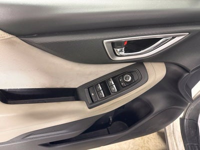 2019 Subaru Forester Premium w/ PANO ROOF