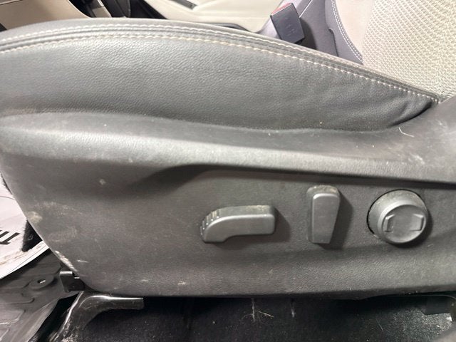 2019 Subaru Forester Premium w/ PANO ROOF