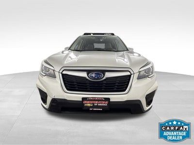 2019 Subaru Forester Premium w/ PANO ROOF