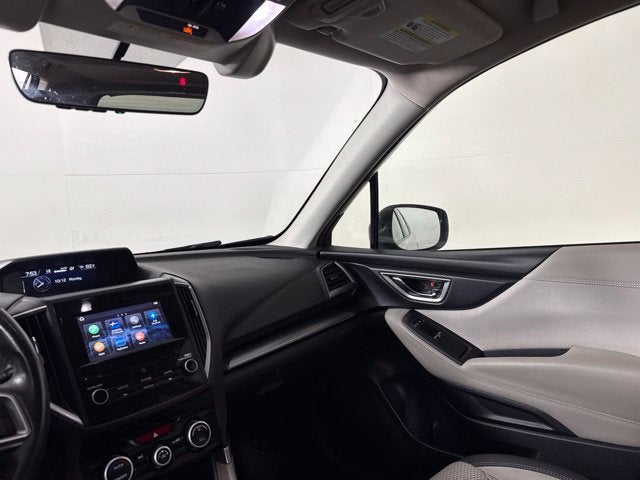 2019 Subaru Forester Premium w/ PANO ROOF