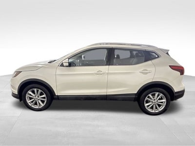 2017 Nissan Rogue Sport SV AWD w/ ONLY 57K MILES