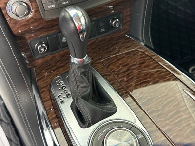 2017 Nissan Armada Platinum w/ MOONROOF