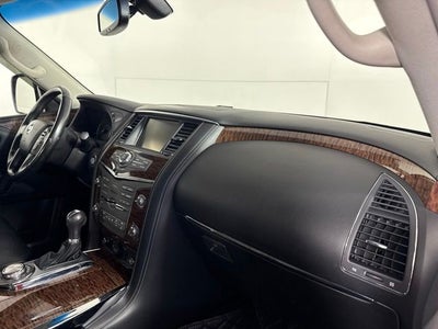 2017 Nissan Armada Platinum w/ MOONROOF