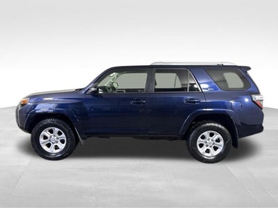 2016 Toyota 4Runner SR5 Premium w/ POWER MOONROOF