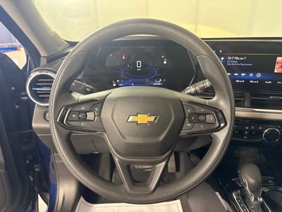 2024 Chevrolet Trax LT w/ APPLE CARPLAY