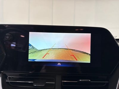 2024 Chevrolet Trax LT w/ APPLE CARPLAY