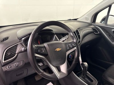 2019 Chevrolet Trax LT w/ APPLE CARPLAY
