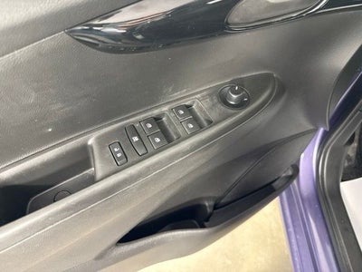 2017 Chevrolet Spark 1LT w/ APPLE CARPLAY