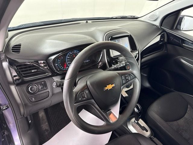 2017 Chevrolet Spark 1LT w/ APPLE CARPLAY