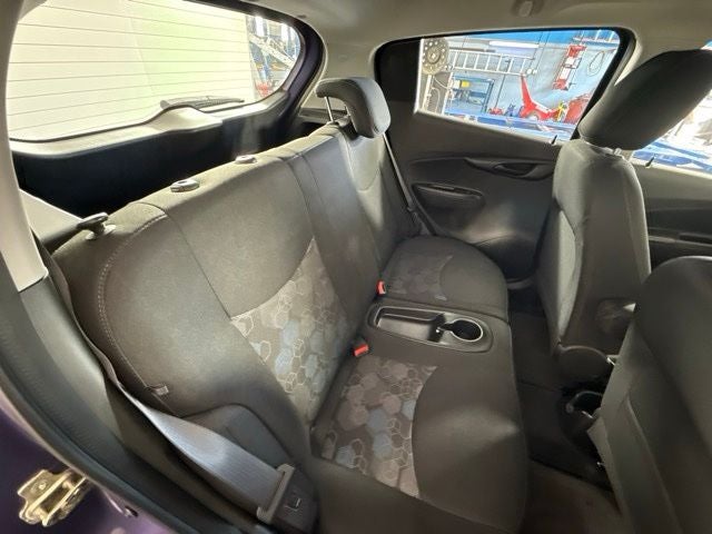 2017 Chevrolet Spark 1LT w/ APPLE CARPLAY