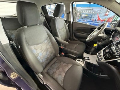 2017 Chevrolet Spark 1LT w/ APPLE CARPLAY