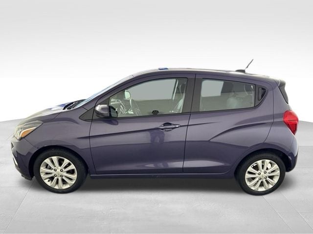 2017 Chevrolet Spark 1LT w/ APPLE CARPLAY
