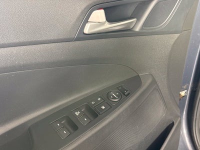 2020 Hyundai Tucson SE w/ APPLE CARPLAY
