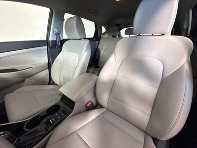 2020 Hyundai Tucson SEL w/ HEATED SEATS