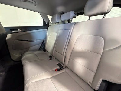 2020 Hyundai Tucson SEL w/ HEATED SEATS
